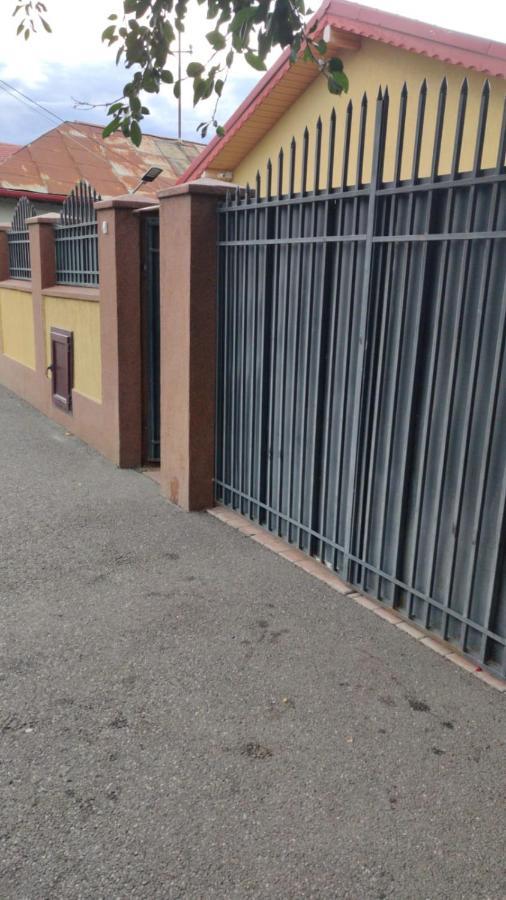 Appartamento Cazare Buzău Esterno foto